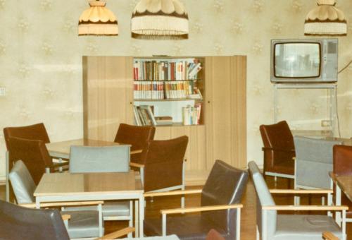 “The club” (part of the dormitory) was the only place where a TV was allowed. The tuner was sealed in order to prevent dialing it to West-German TV. The seal was checked every day.