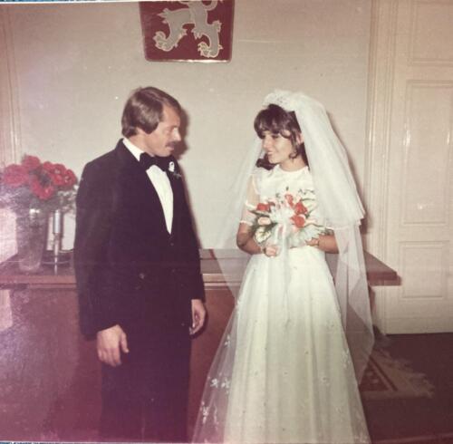 My-parents-get-married-1980-2